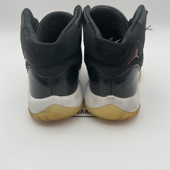 Size 6.5 (GS) - Jordan 11 Mid 72-10 (378038-002) - Picture 6 of 9